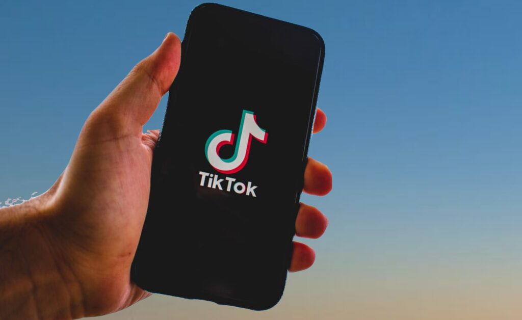 IA para TikTok y Reels: herramientas, ejemplos y estrategias para crecer y viralizar en 2026